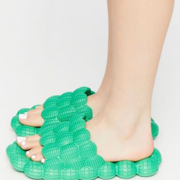Women's Summer Textured Bubble Slides - Picture 3 of 6